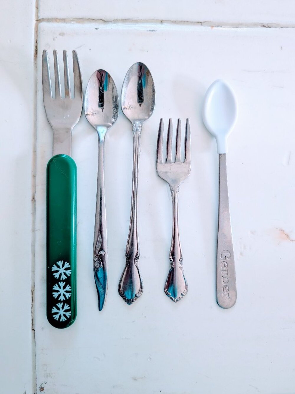 Lot of 5 VTG Baby Utensils Oneidacraft Stainless Feeding Spoons Fork Gerber